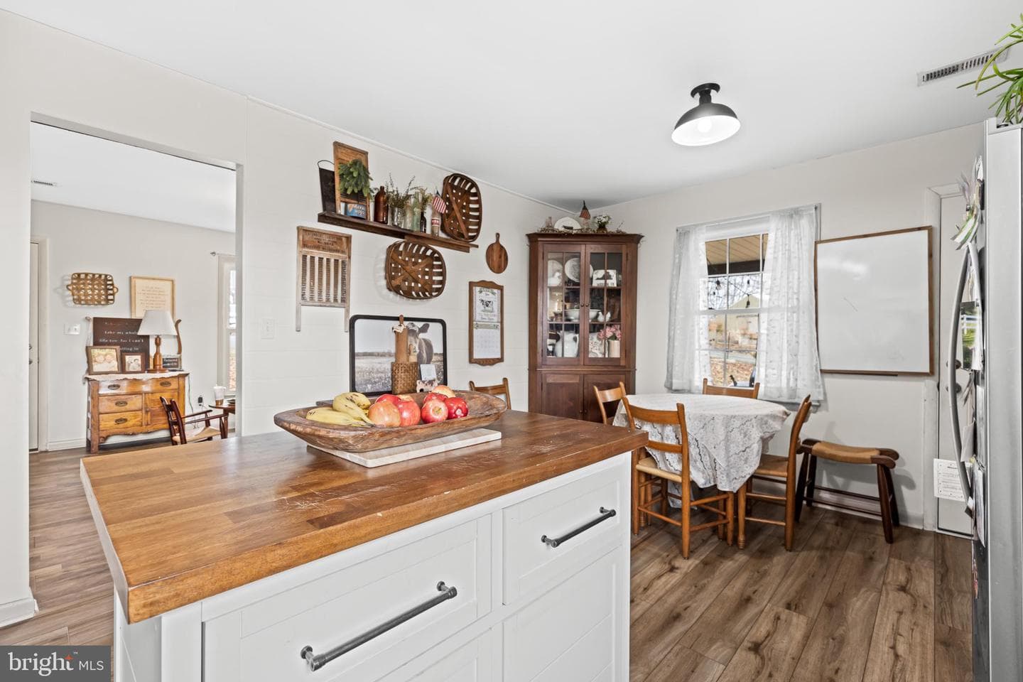 84 Clore Road photo 11
