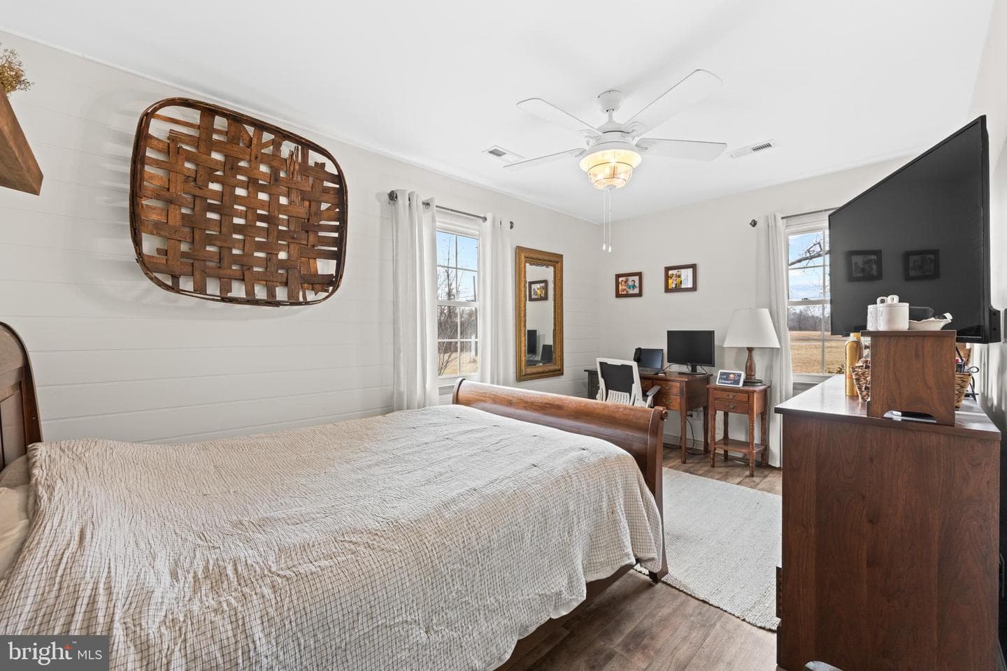 84 Clore Road photo 16