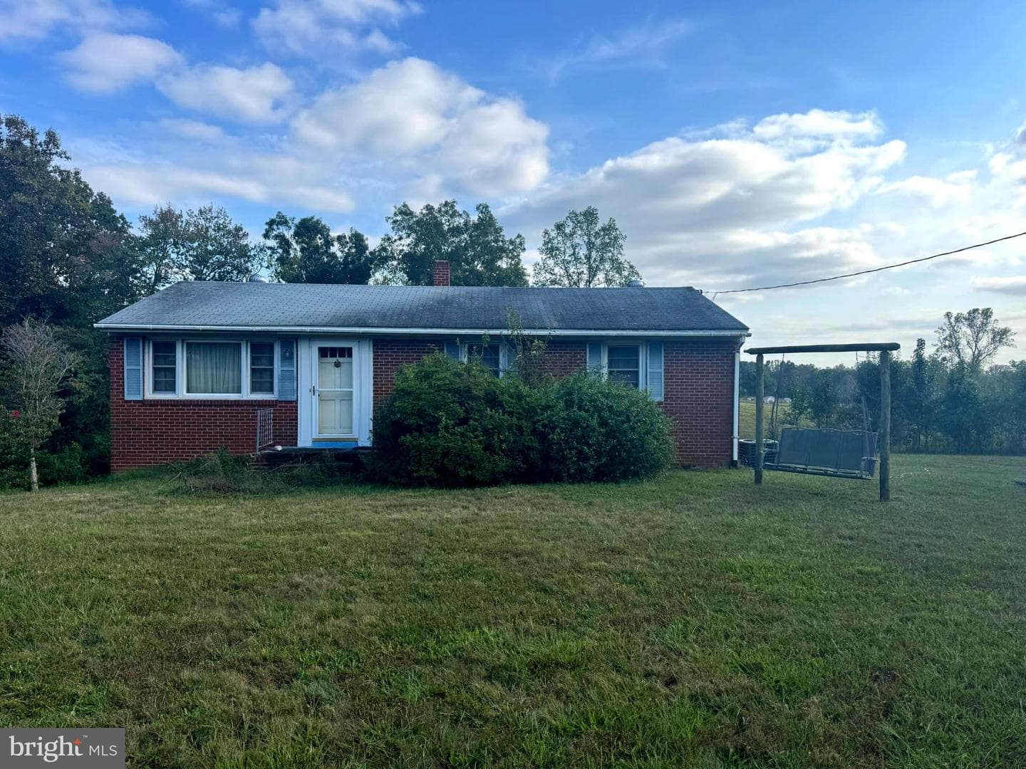 5424 N Seminole Trail
