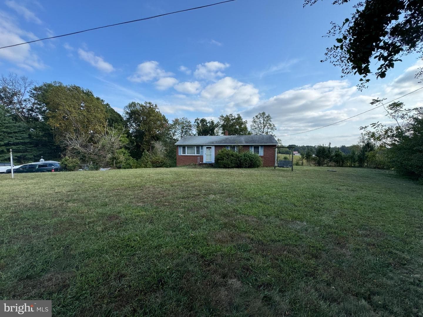 5424 N Seminole Trail photo 2