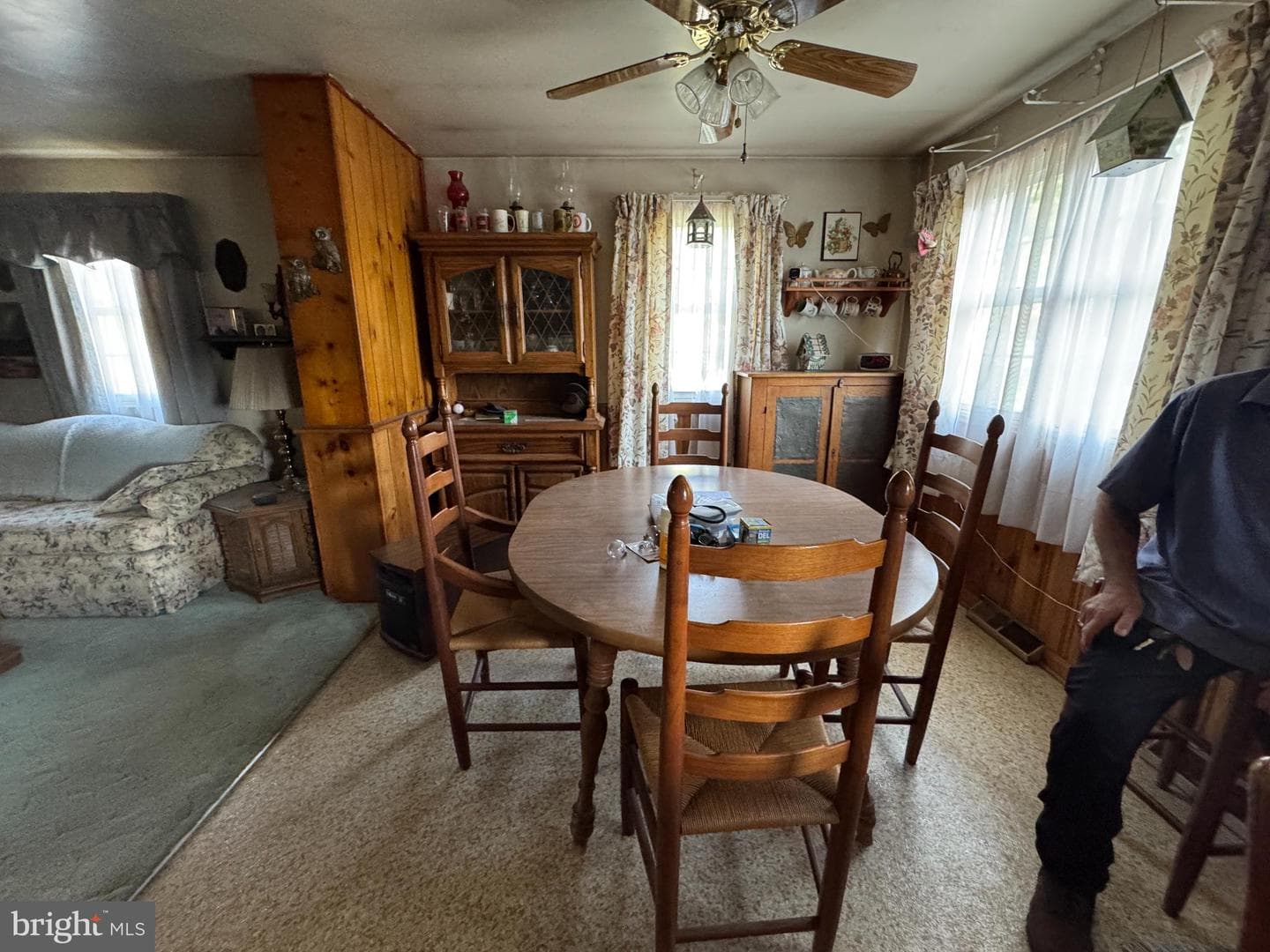 5424 N Seminole Trail photo 9