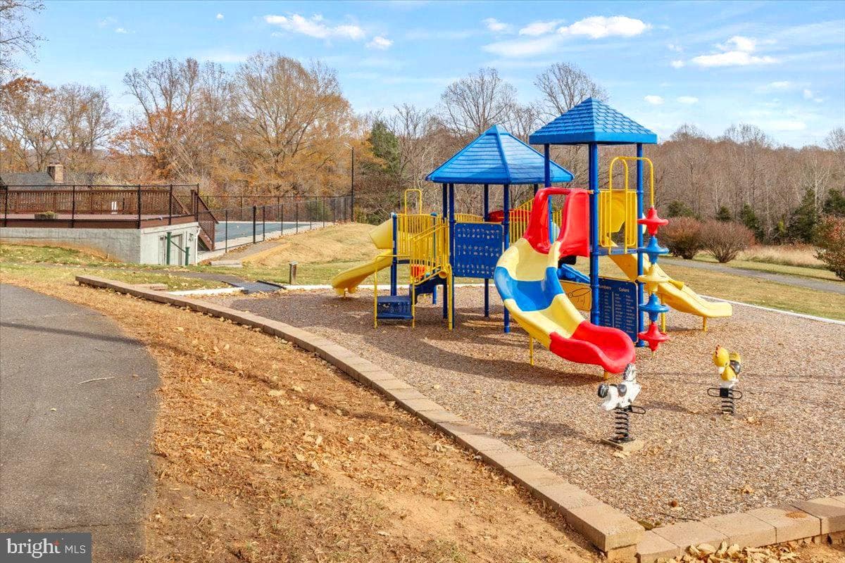 65 Chestnut Rail Lane photo 46
