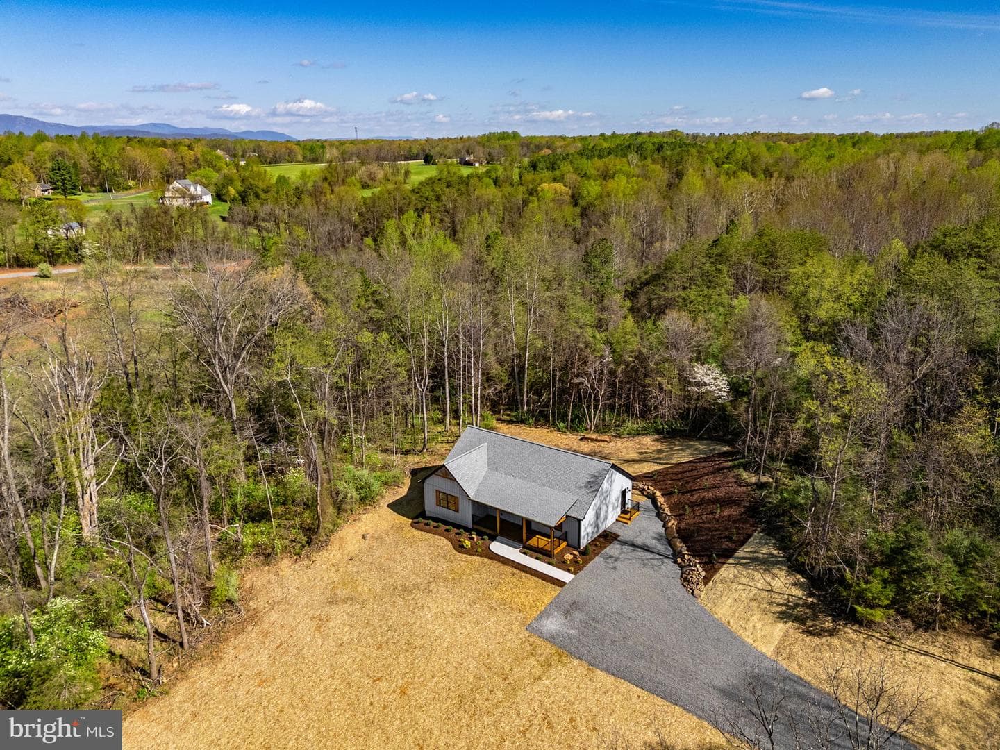 1787 Thoroughfare Road photo 52