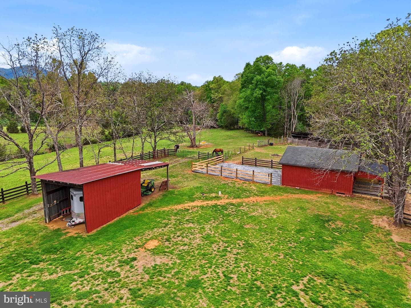 481 James City Road photo 4