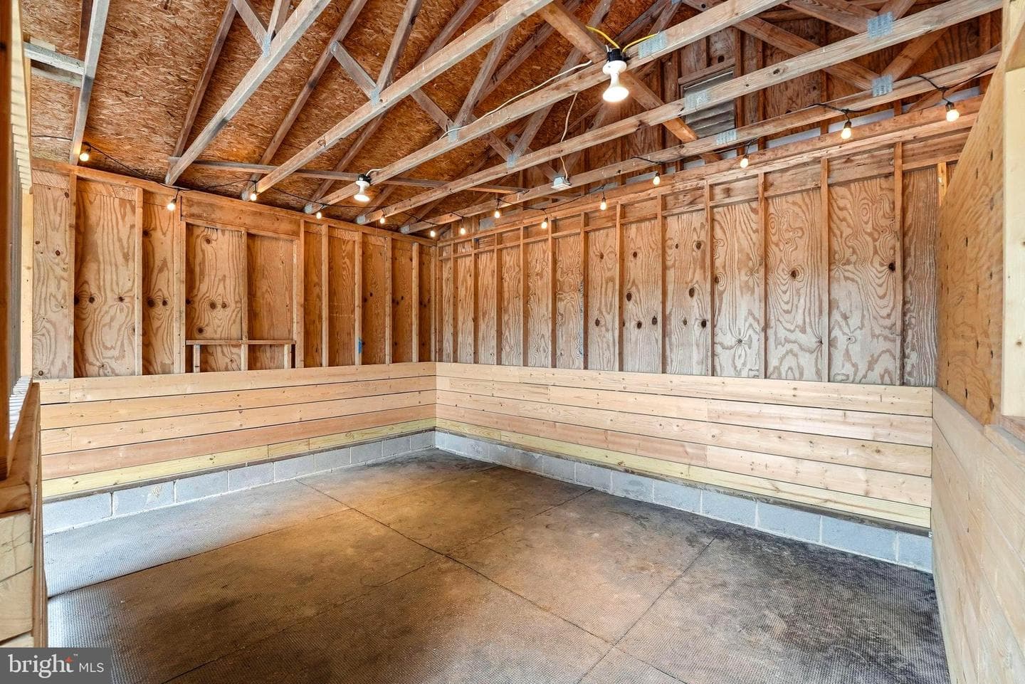 481 James City Road photo 52