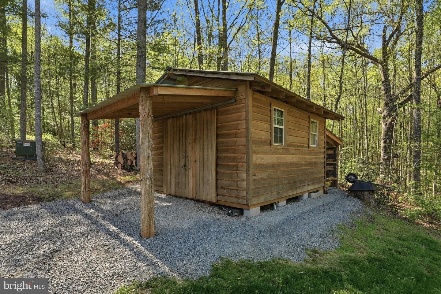 677 Weaver Hollow Road photo 28