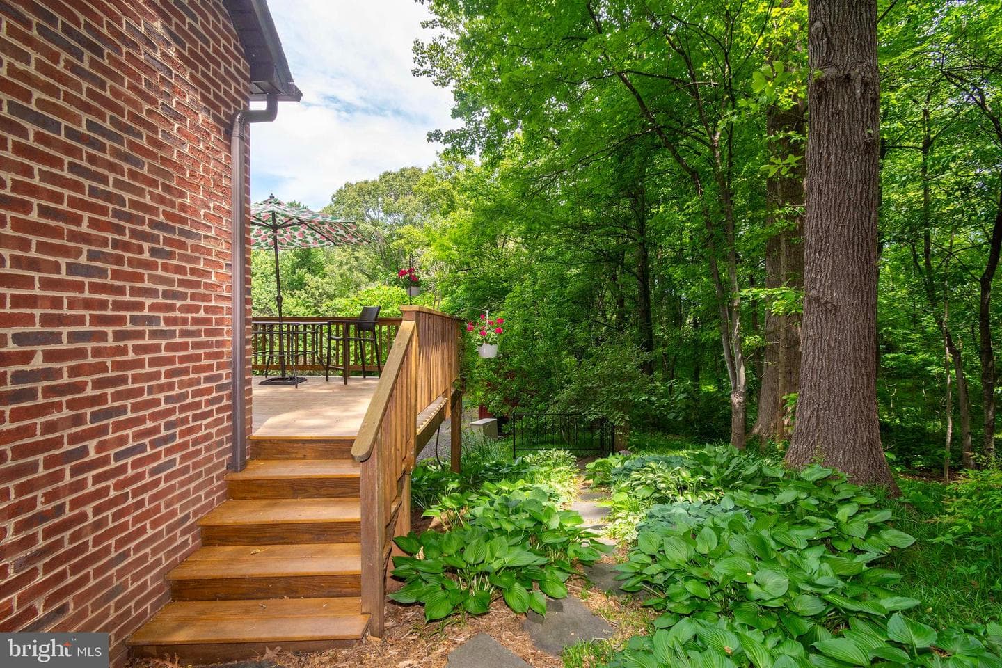 5060 Ridgeview Road photo 4