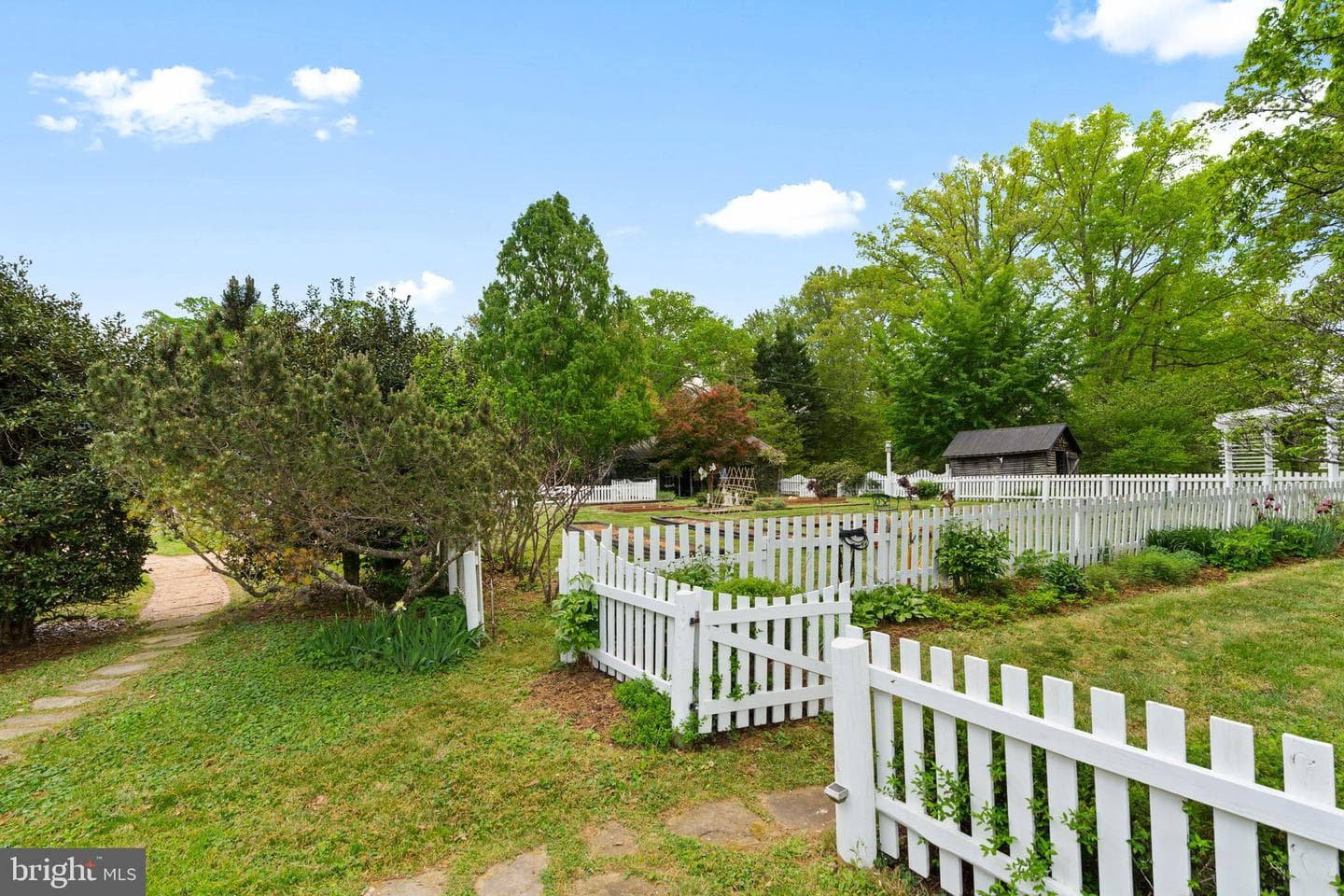 324 N Blue Ridge Turnpike photo 45