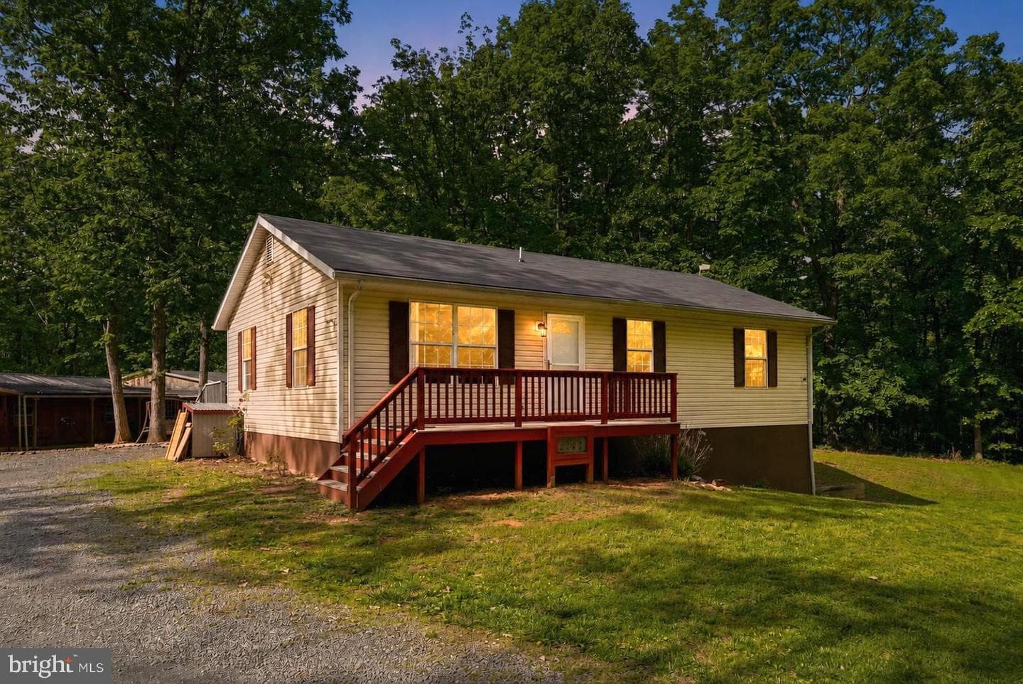 2747 Twymans Mill