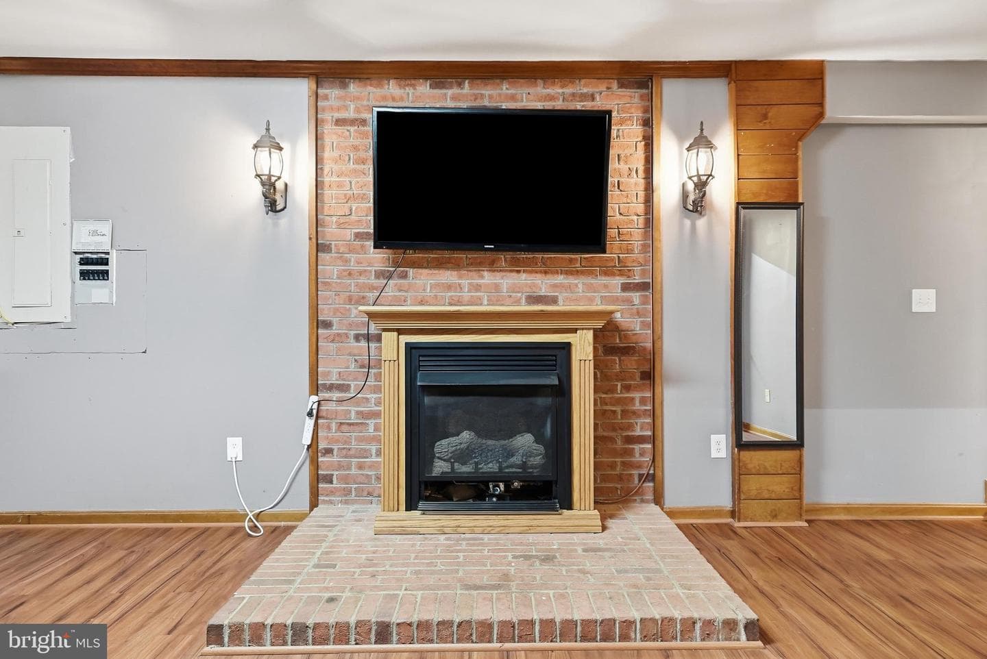 2747 Twymans Mill photo 19