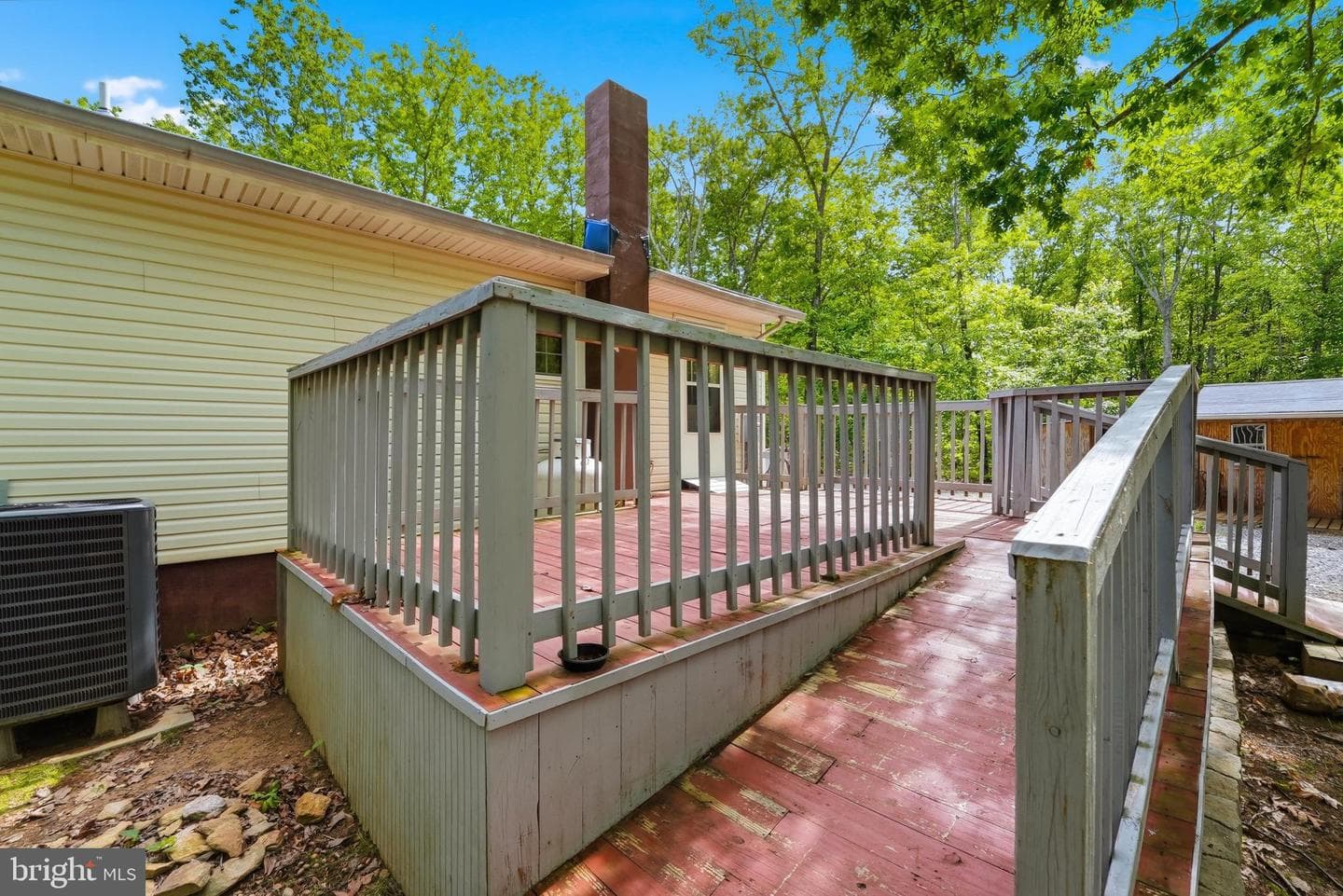 2747 Twymans Mill photo 34