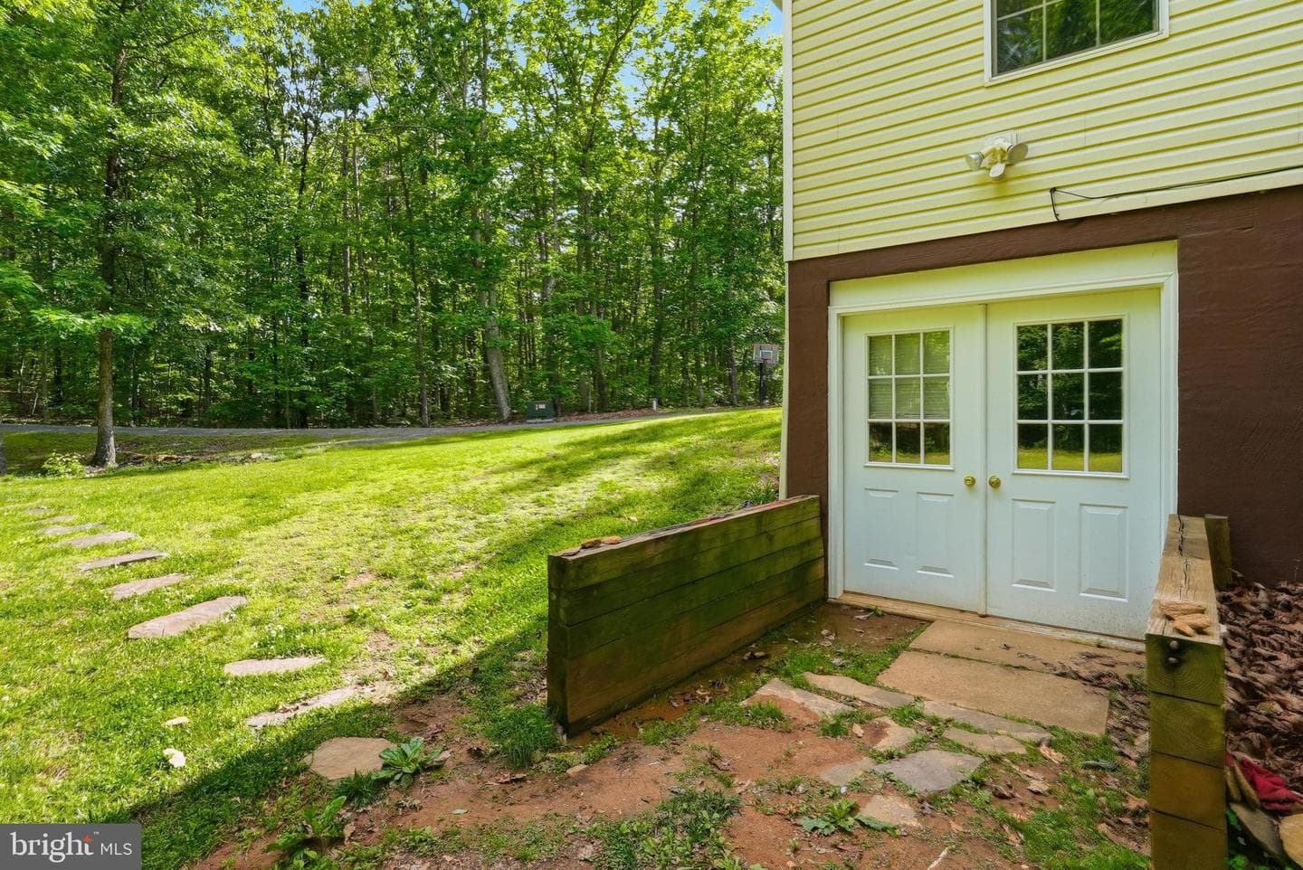 2747 Twymans Mill photo 36
