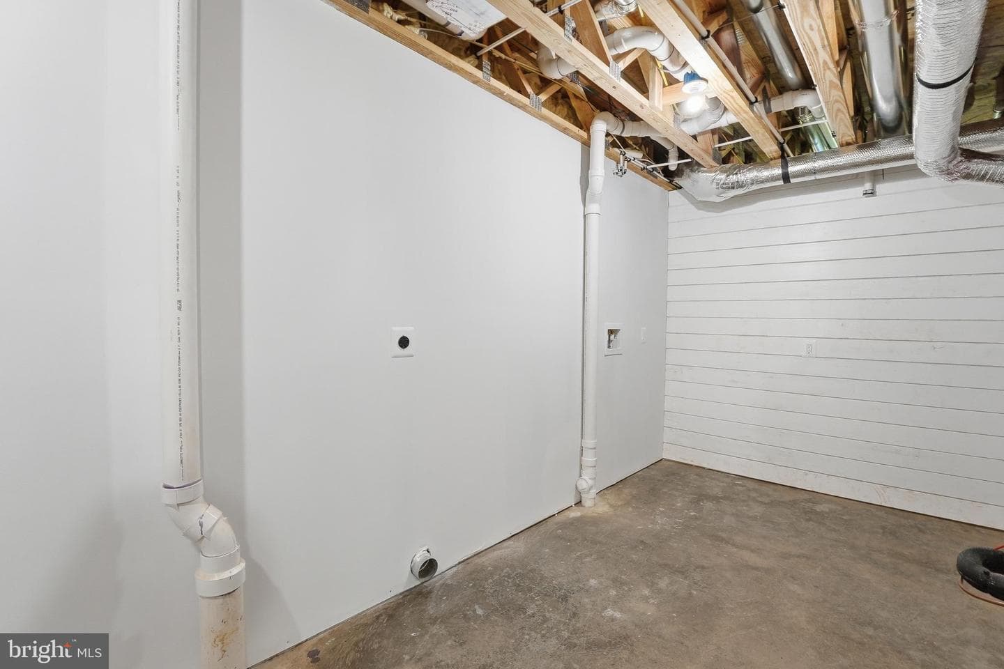 1548 James City Rd photo 33