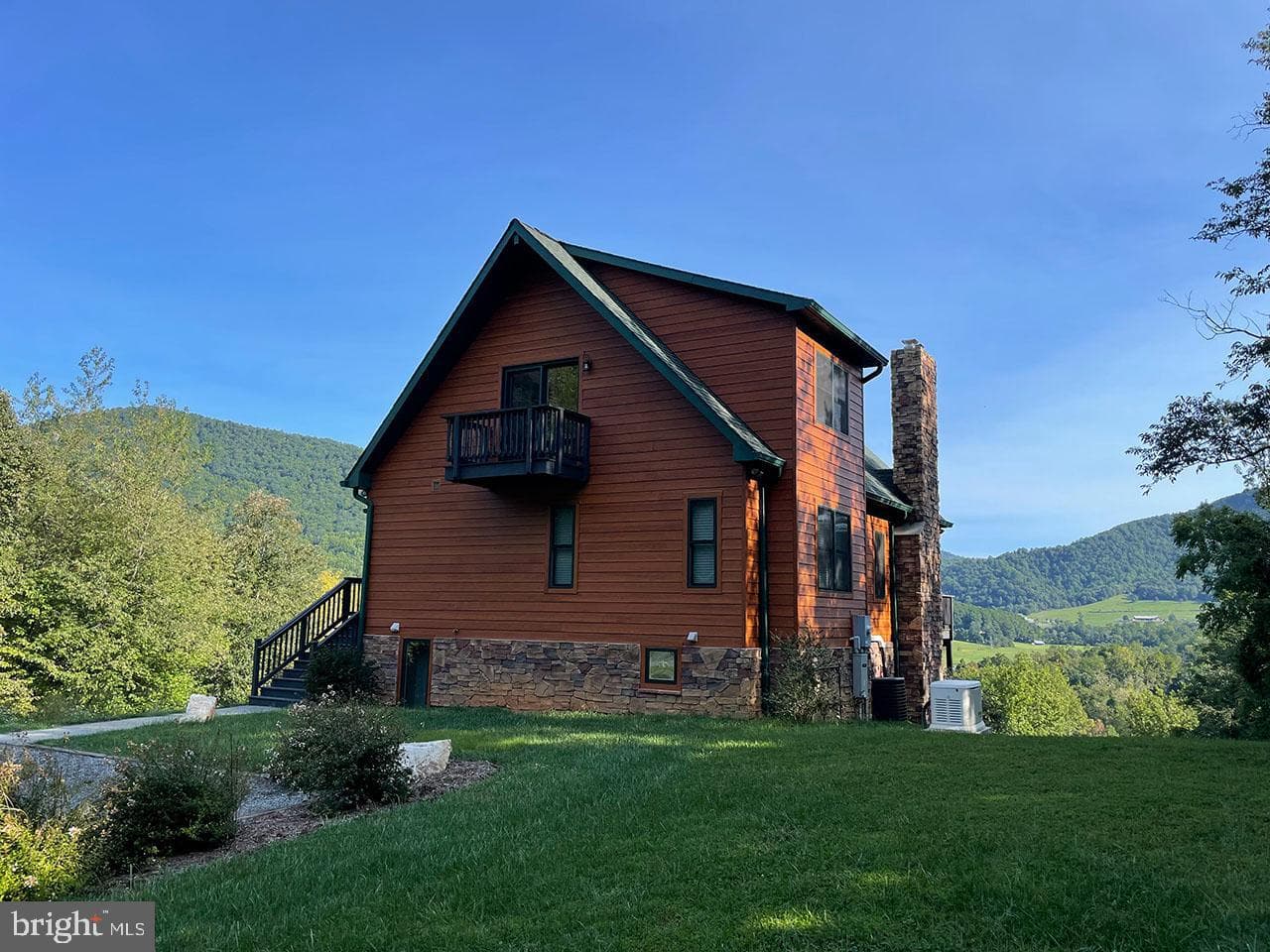 99 Bluff Mtn Road photo 4