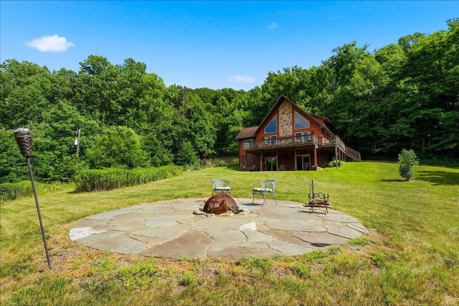 2411 Quaker Run Road photo 35