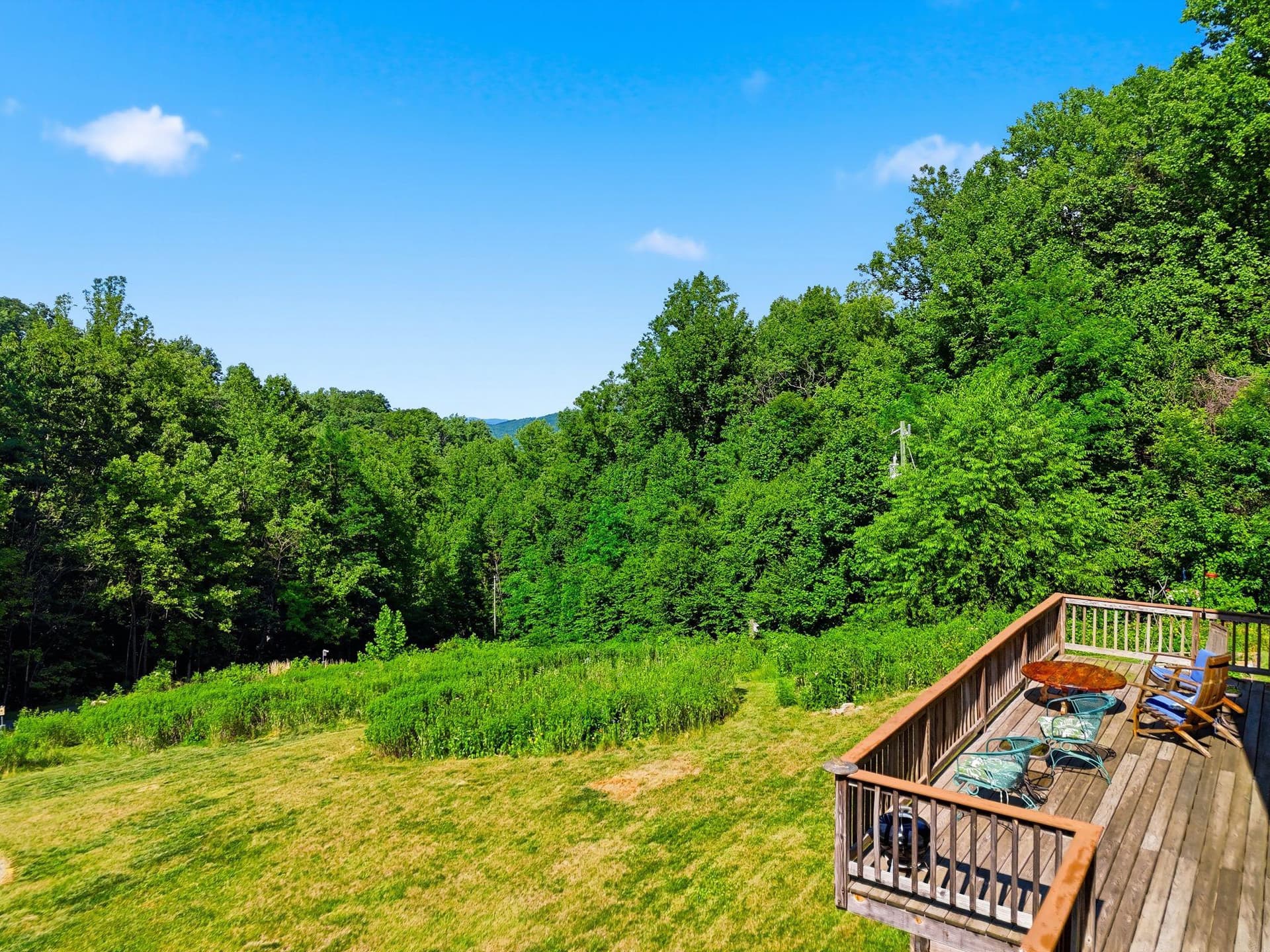 2411 Quaker Run Road photo 36