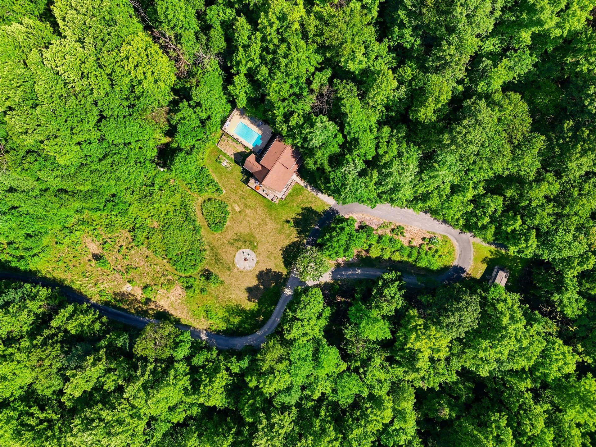 2411 Quaker Run Road photo 50