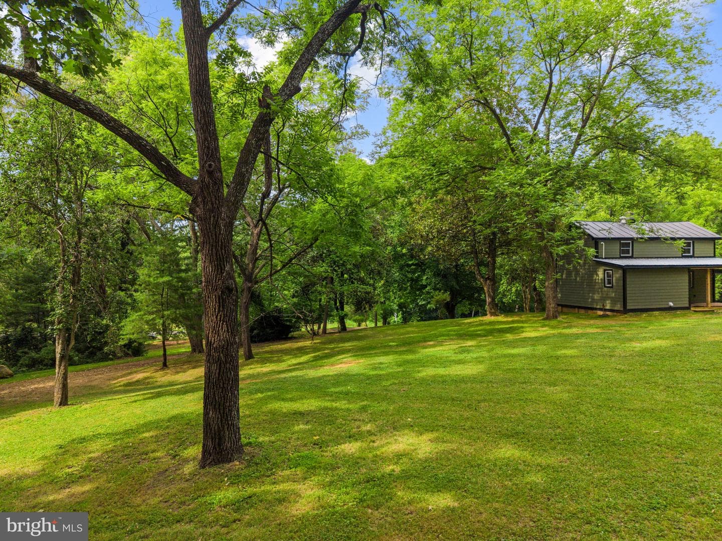 2303 W Hoover Rd photo 40