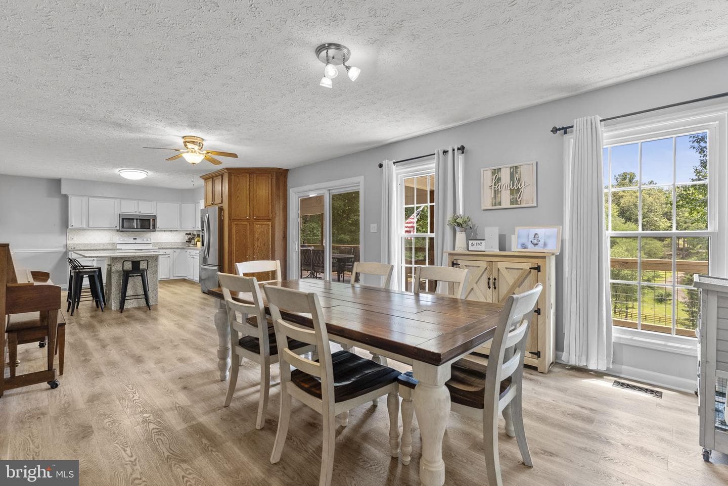 1515 Desert Road photo 19