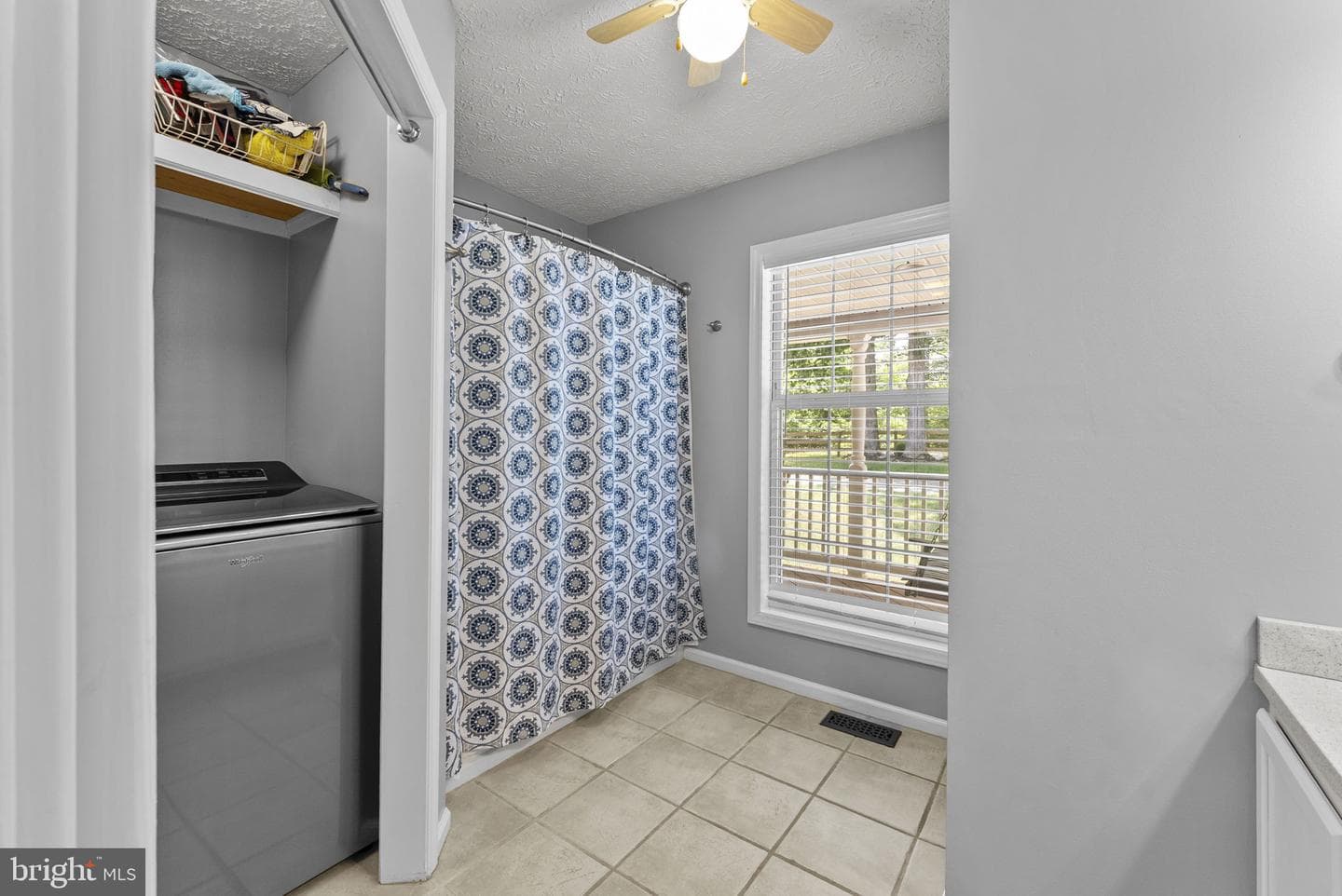 1515 Desert Road photo 28