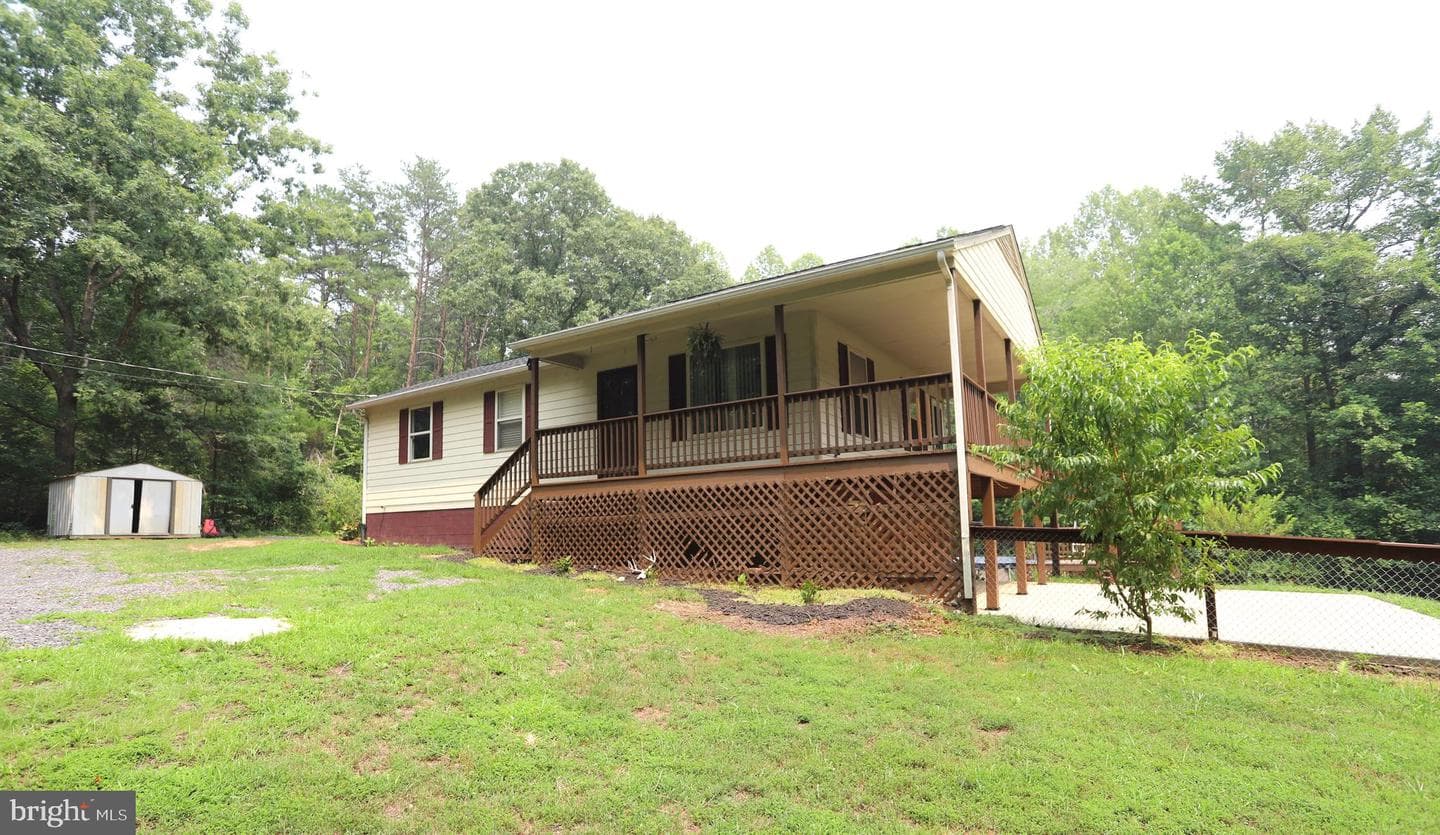 127 Willis Ford Lane photo 4