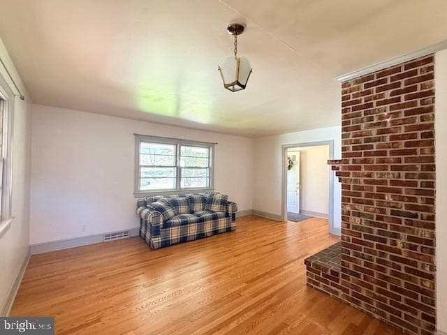 1392 Jefferson Street photo 17