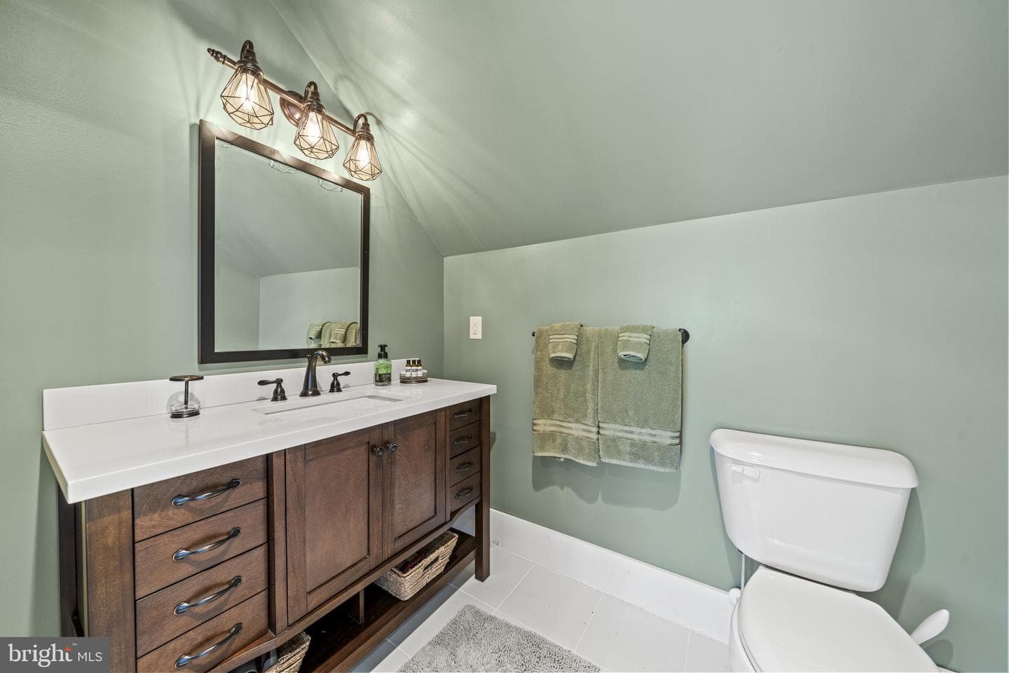 553 Waterfront Lane photo 30