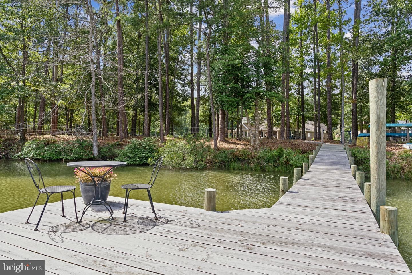 553 Waterfront Lane photo 38
