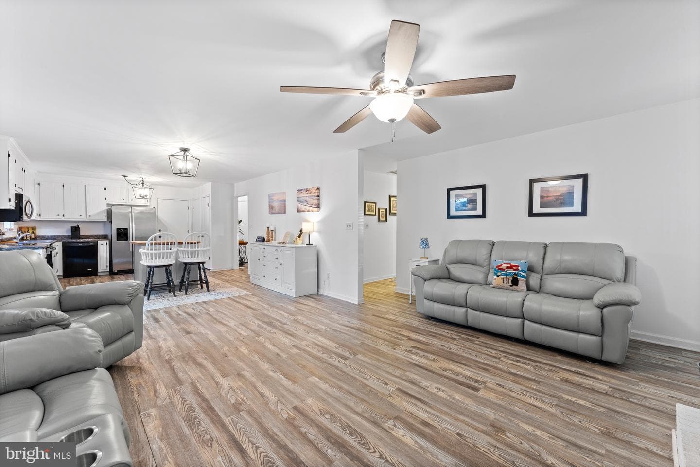 387 N Shore Circle photo 22
