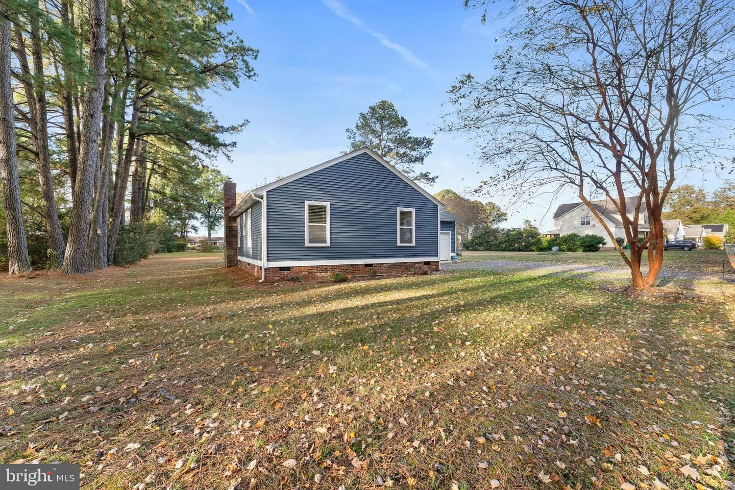 387 N Shore Circle photo 46