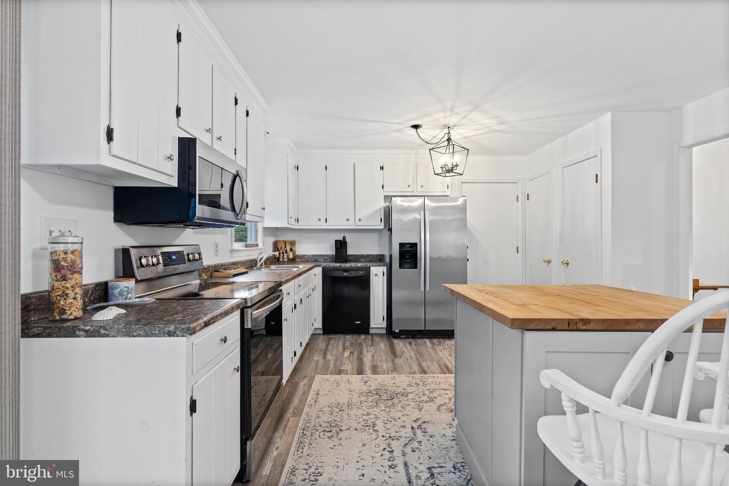 387 N Shore Circle photo 48