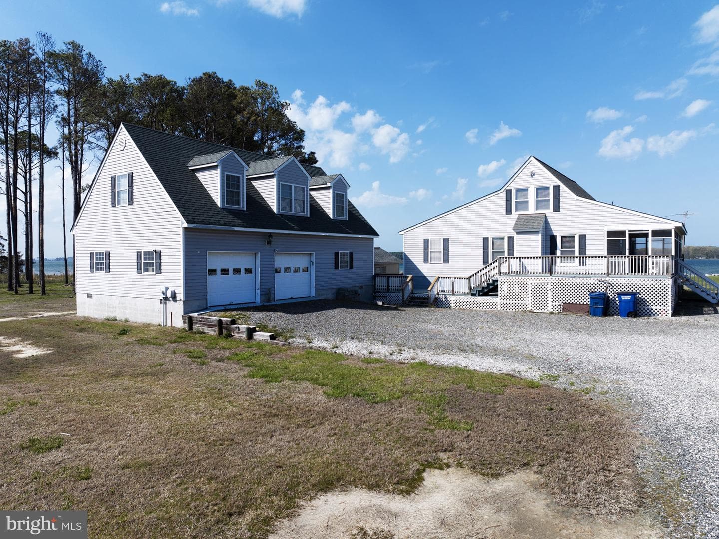 1887 Point Breeze Drive photo 11