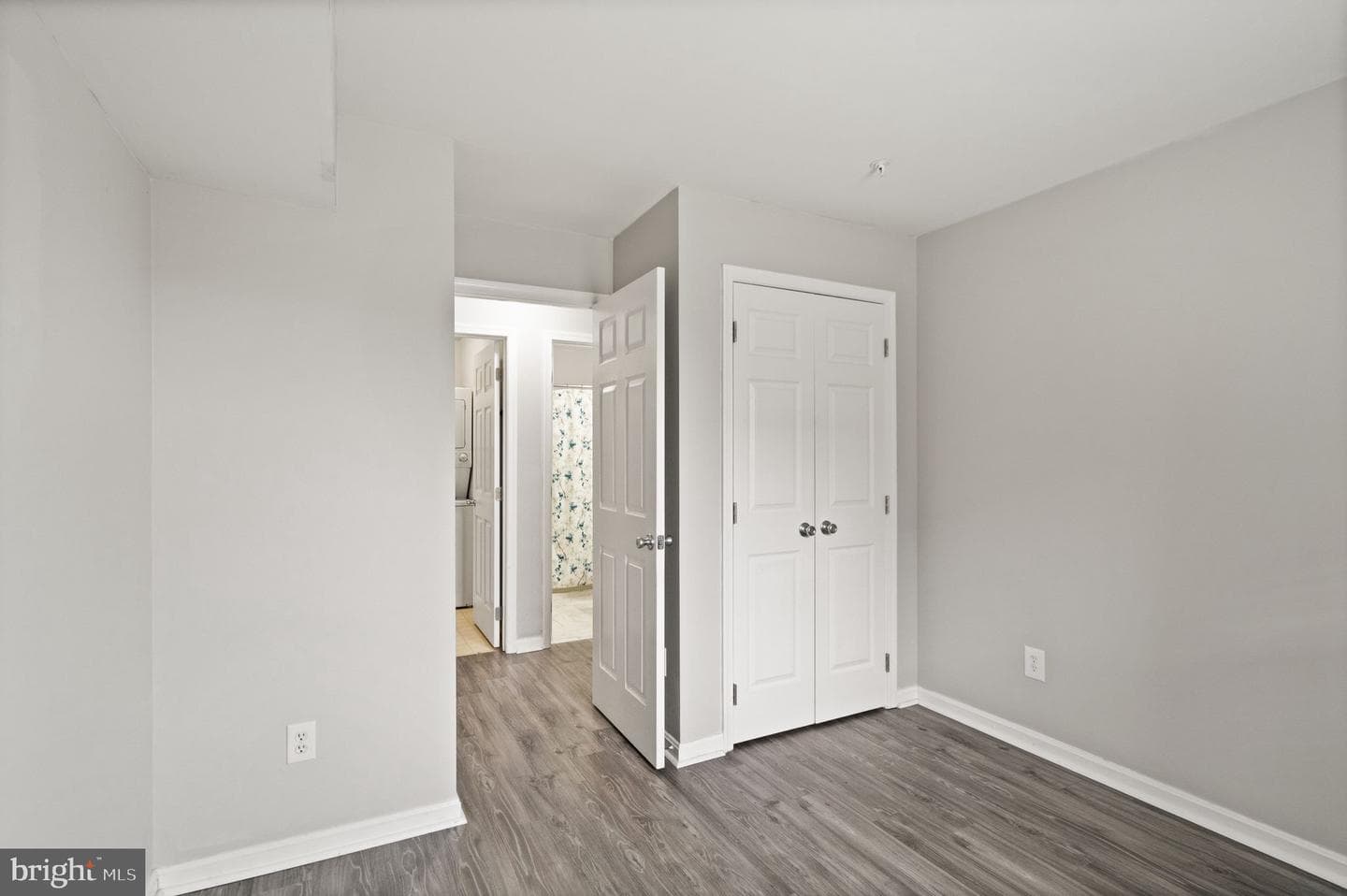 9406 Scarlet Oak Drive photo 19