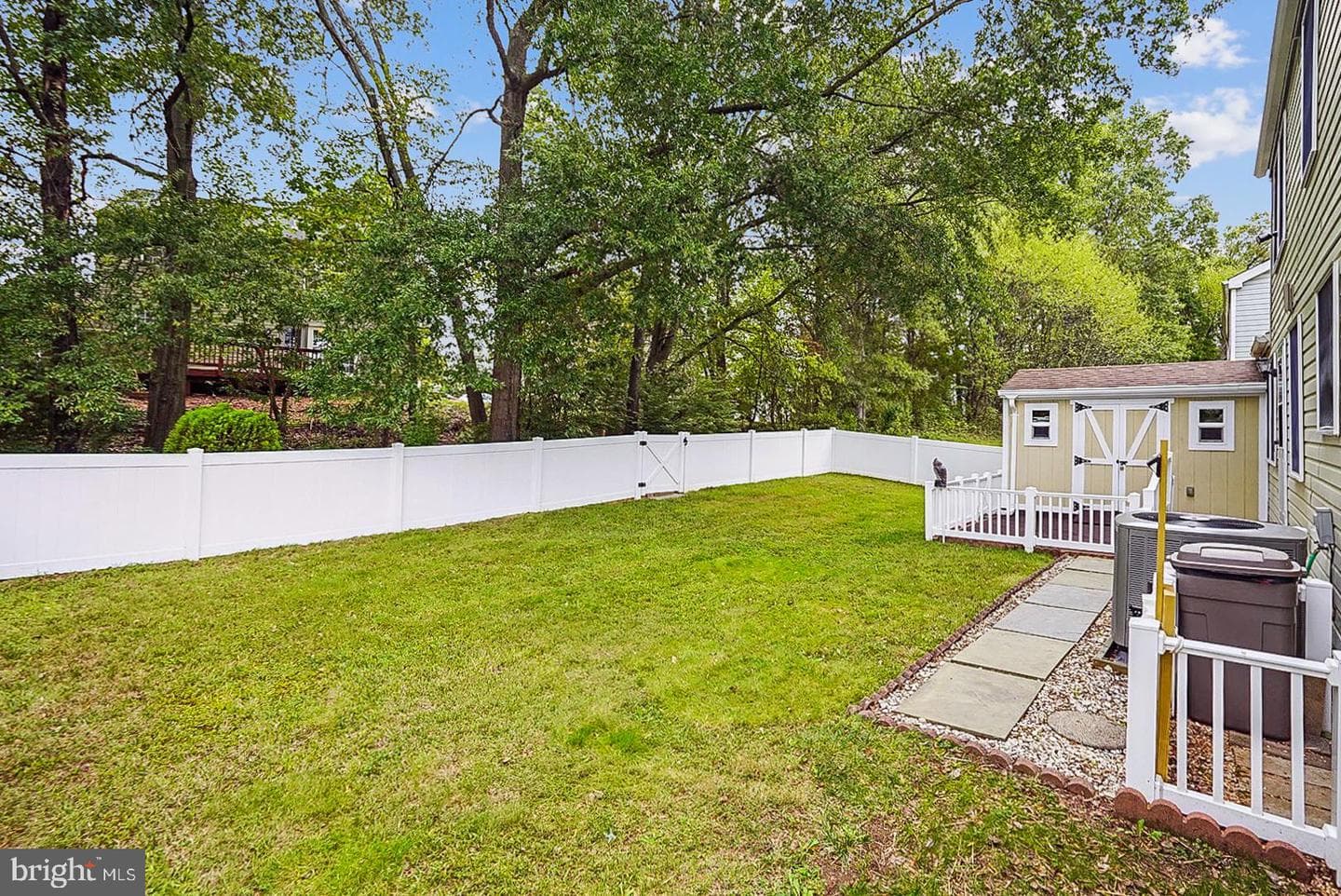 10297 Woodmont Court photo 9