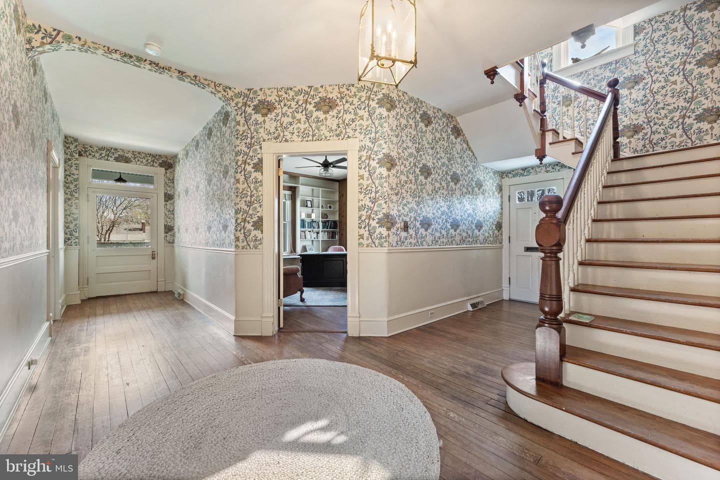 9026 Sudley Road photo 13