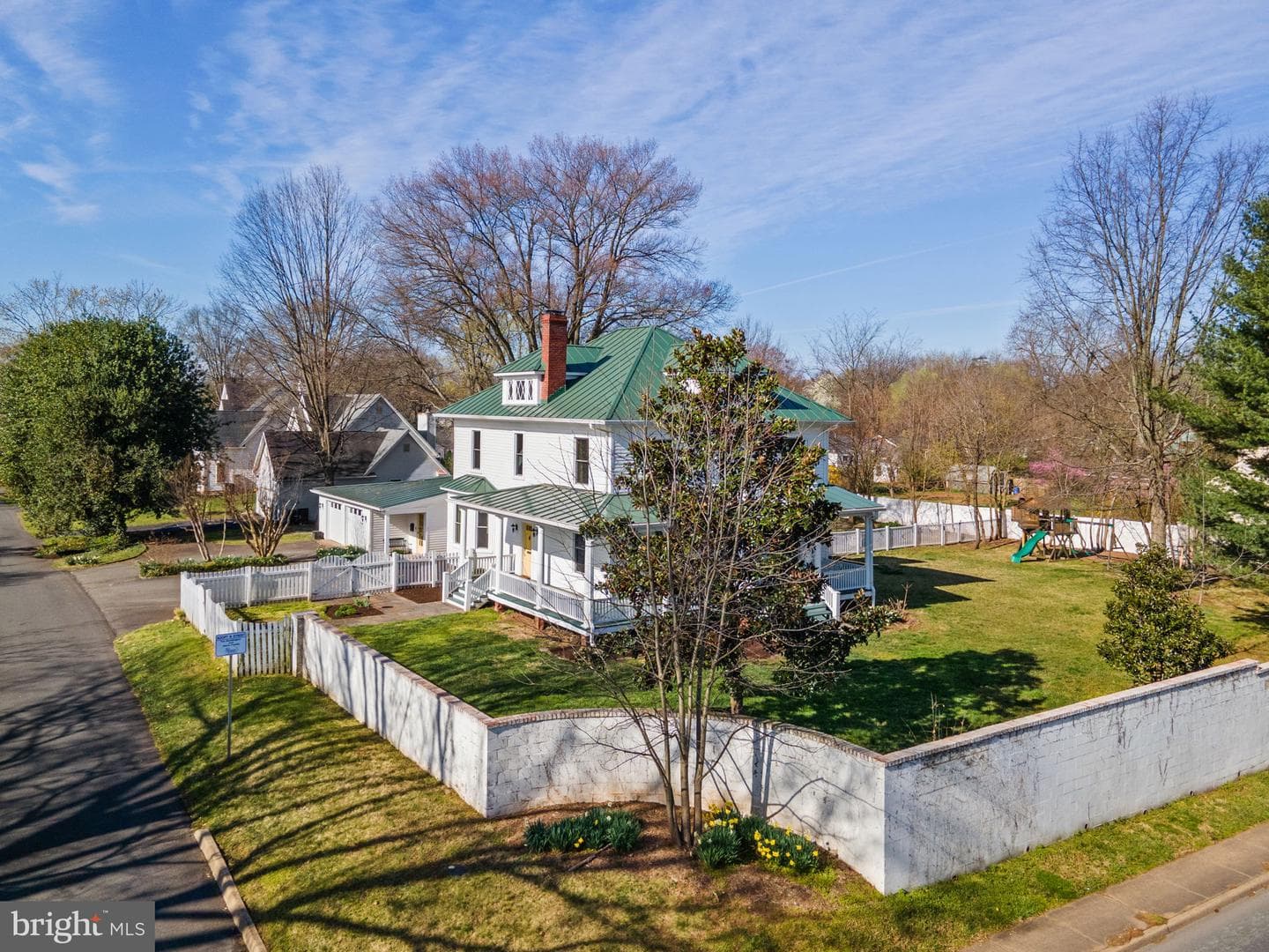 9026 Sudley Road photo 2