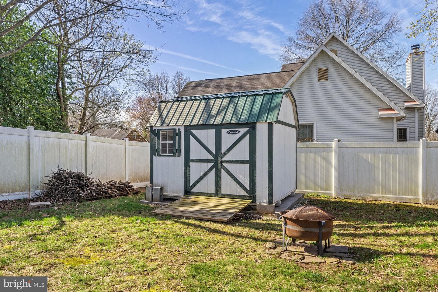 9026 Sudley Road photo 77