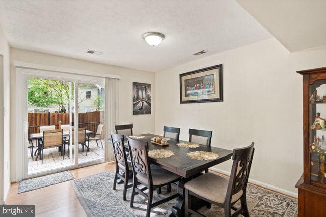 9008 Patterson Place photo 10