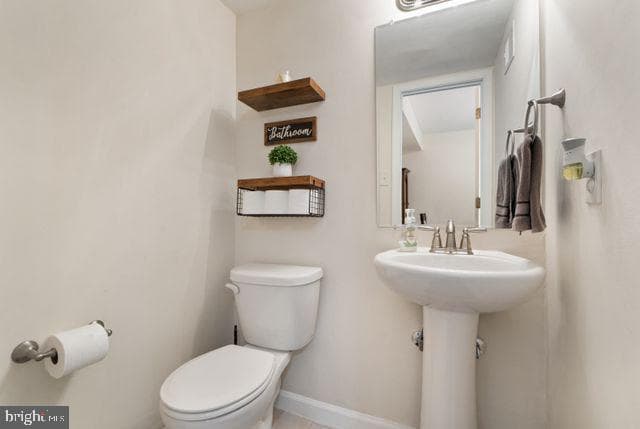 9008 Patterson Place photo 16