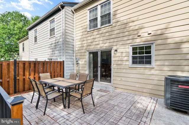 9008 Patterson Place photo 30