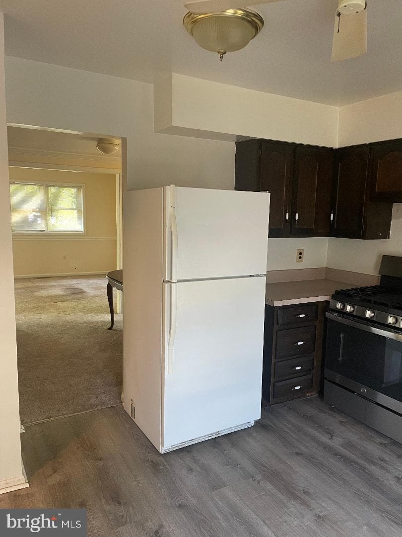 8449 Ivy Glen Court photo 3