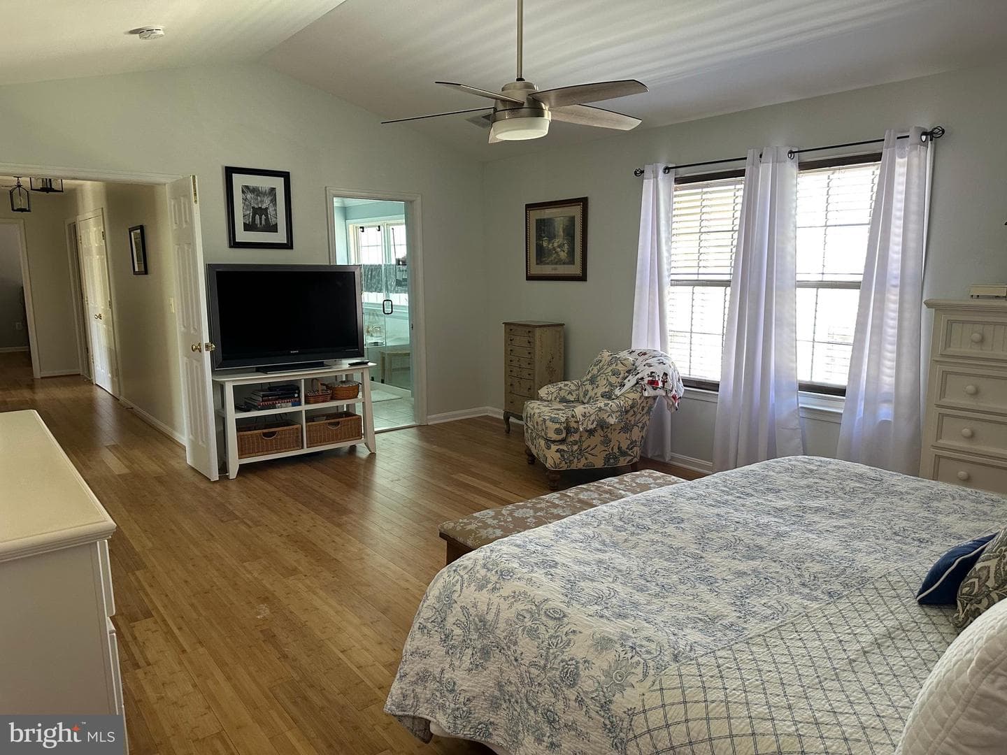8594 Fitzgerald Farms Court photo 19