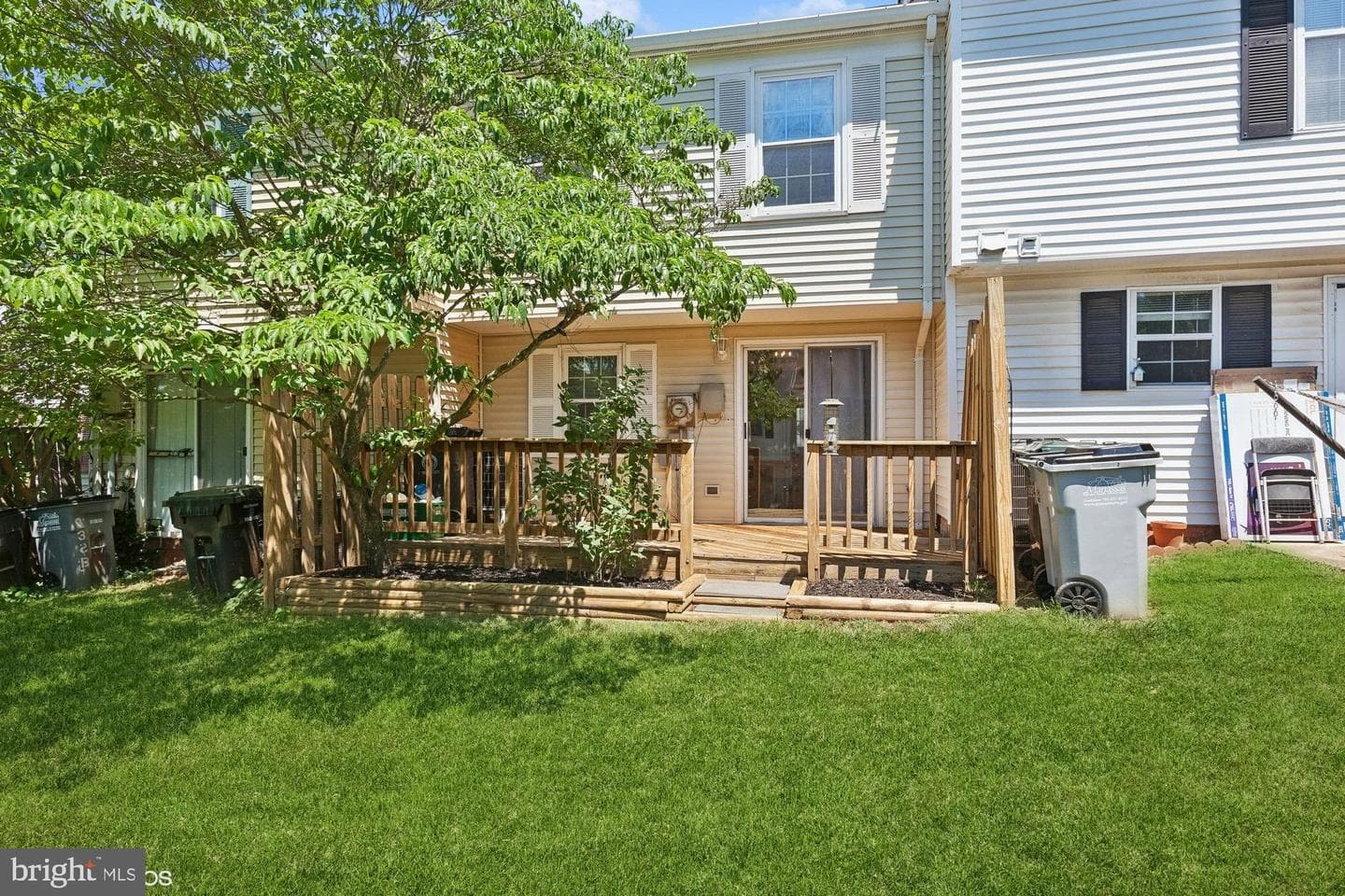 8336 Georgian Court photo 29