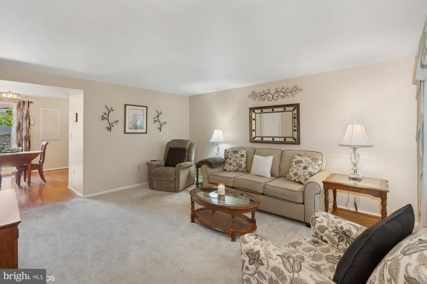 8336 Georgian Court photo 5