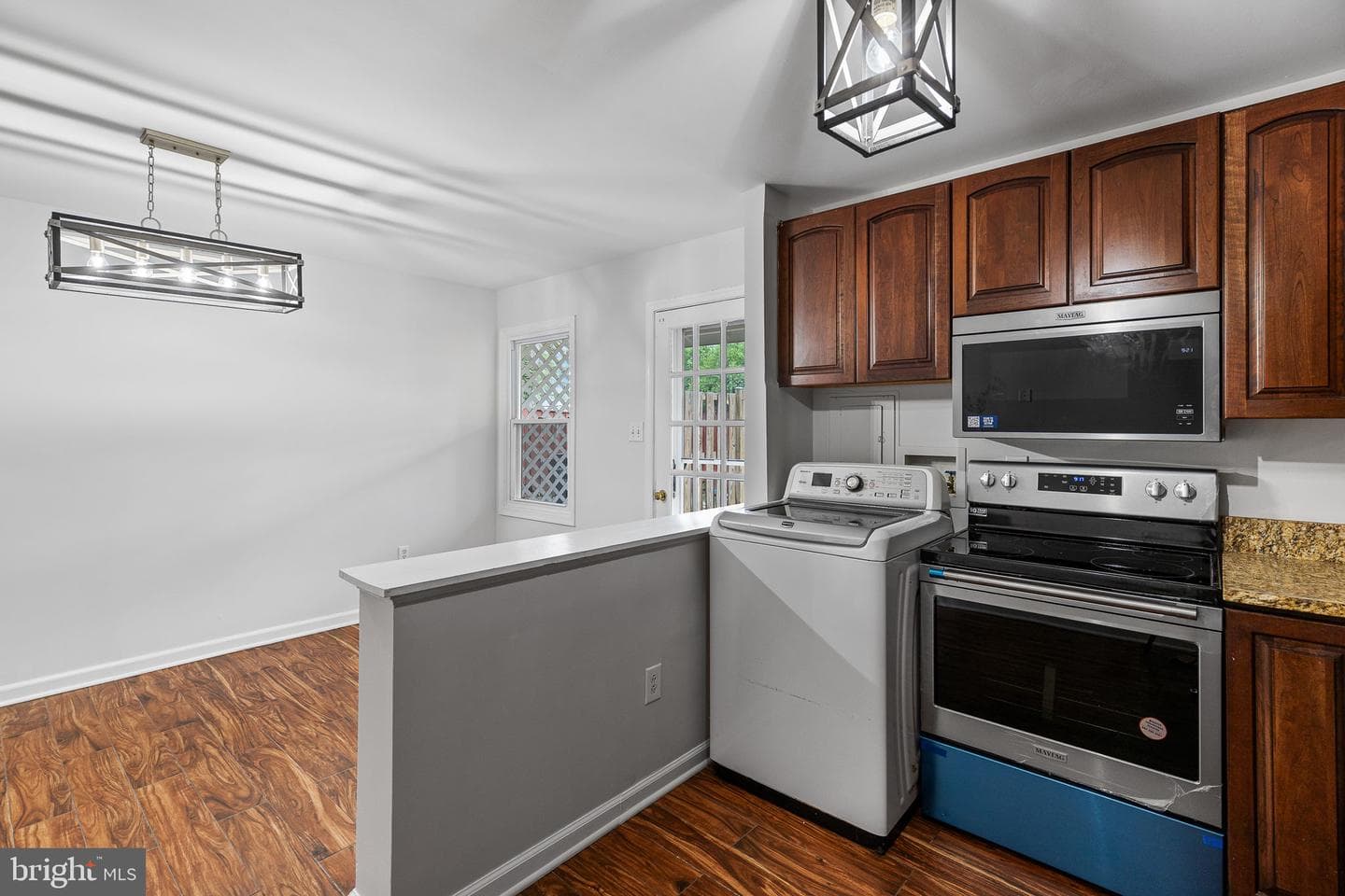 9279 Taney Road photo 11