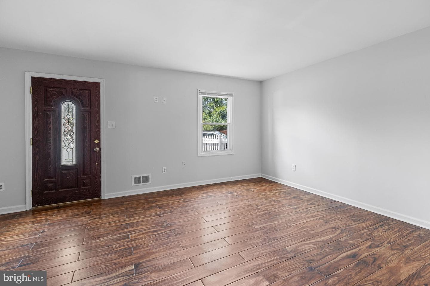 9279 Taney Road photo 5