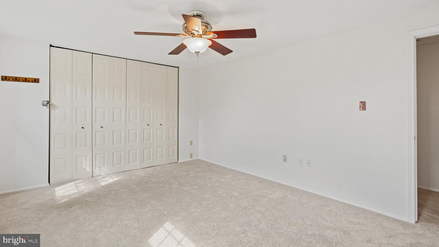 9251 Oakglen Court photo 27