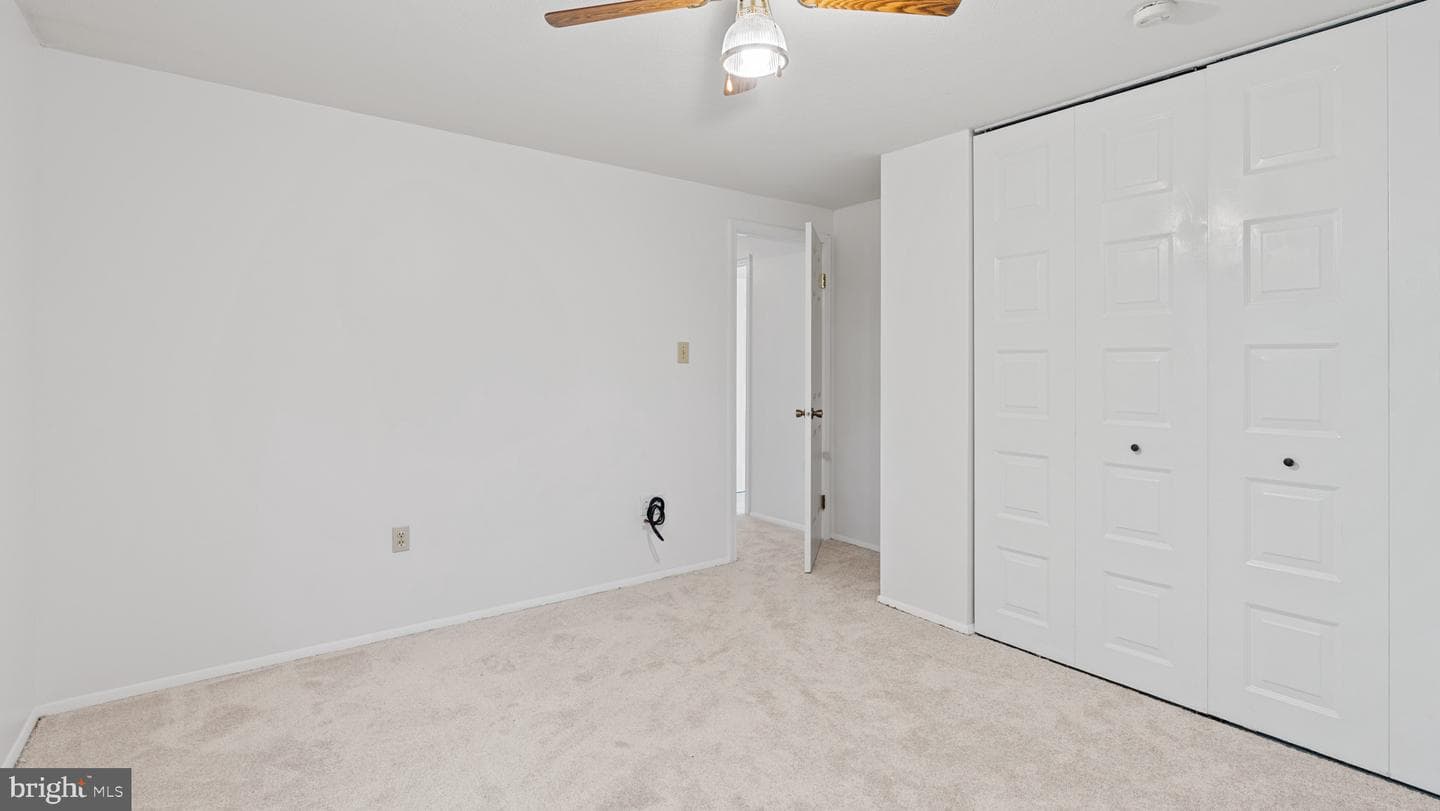 9251 Oakglen Court photo 29