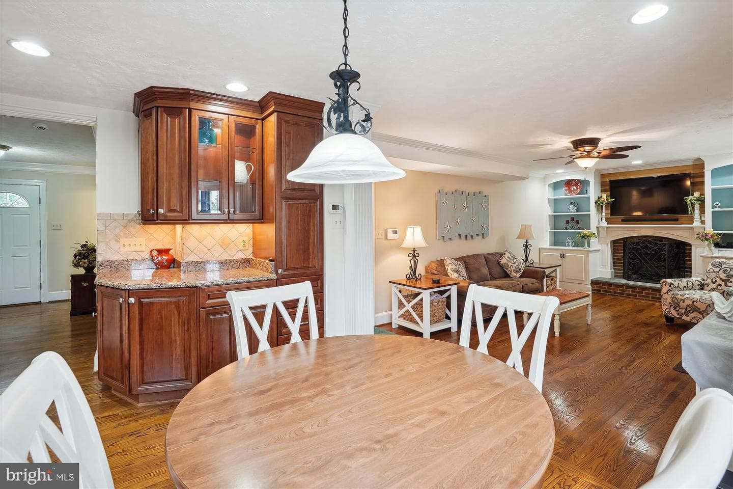 9536 Harvest Place photo 12