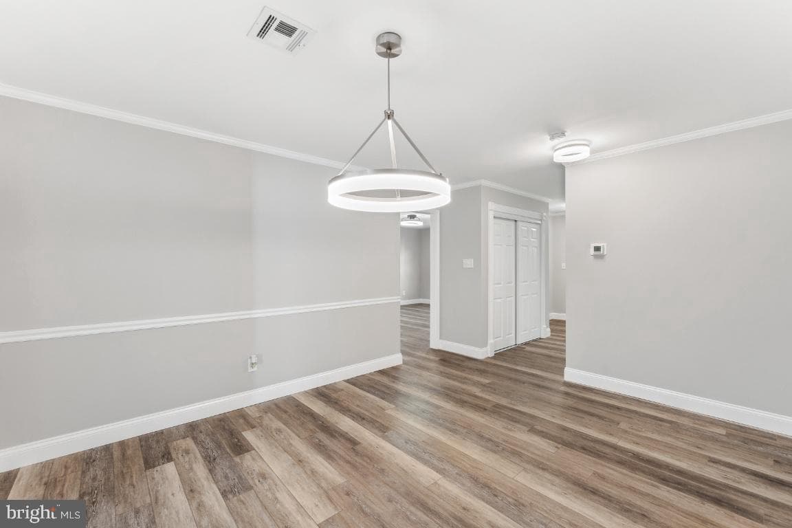 8903 Weir Street photo 27